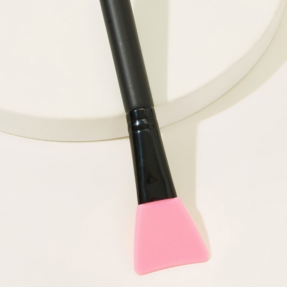 Silicon Makeup Brush - Picture 7 of 12